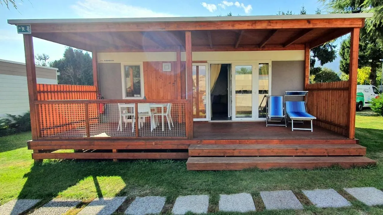 Camping Italia 90 Apartments Domaso Campsite