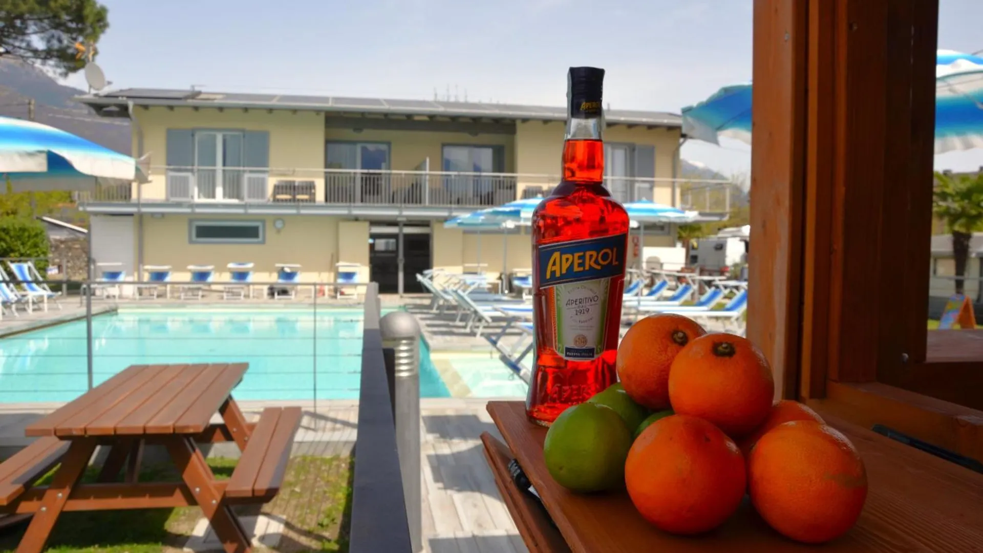Campsite Camping Italia 90 Apartments Domaso Italy