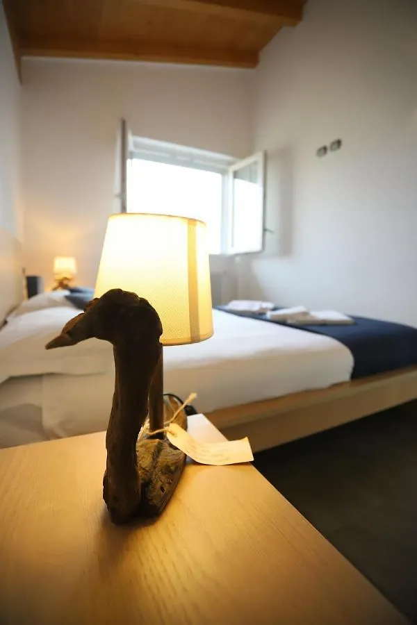 Camping Italia 90 Apartments دومازو