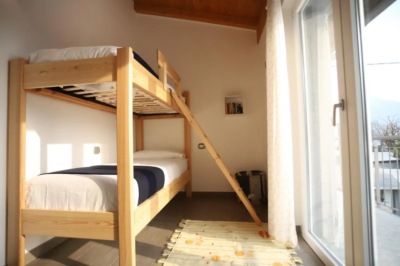 Kemping Camping Italia 90 Apartments Domaso Włochy