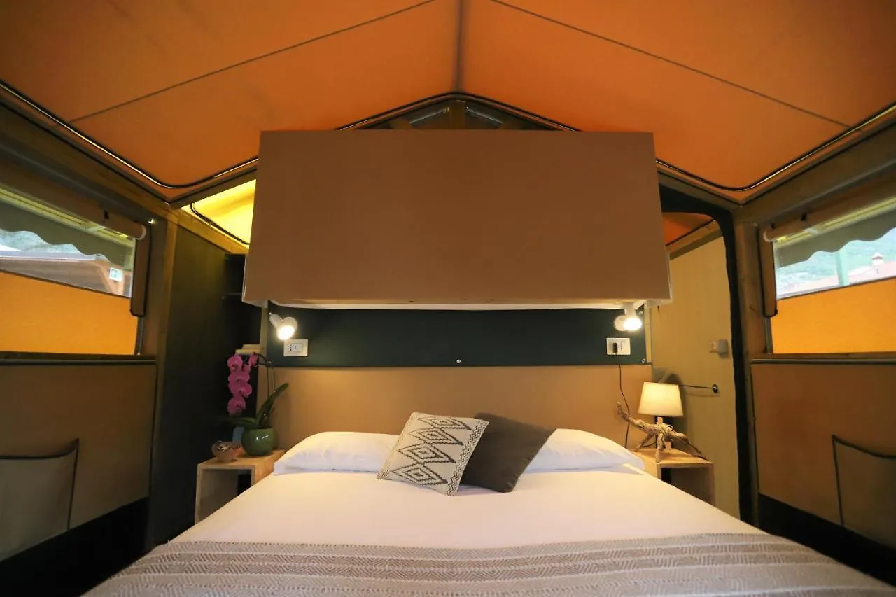 Kamp alanı Camping Italia 90 Apartments Domaso